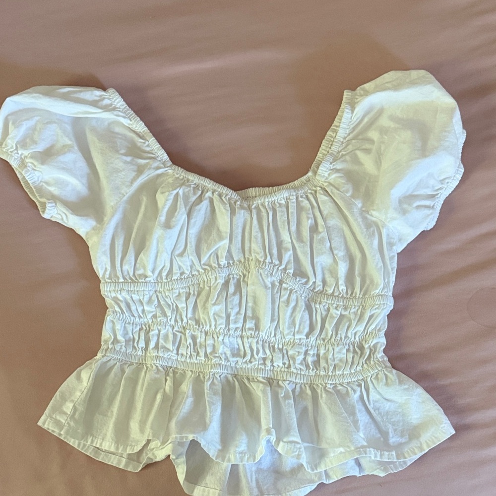 Elegant White Ruched Blouse